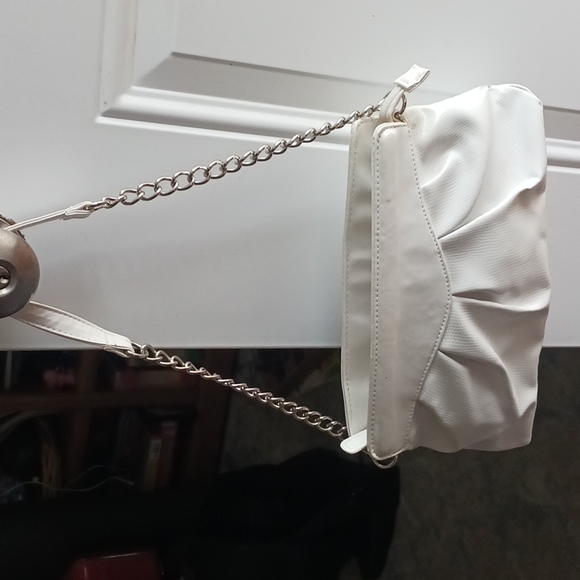 Cute white purse vintage - Picture 8 of 10